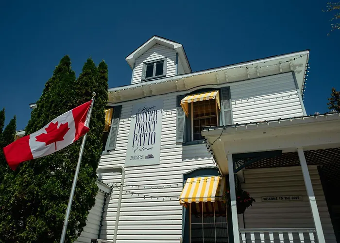 The Cove Inn