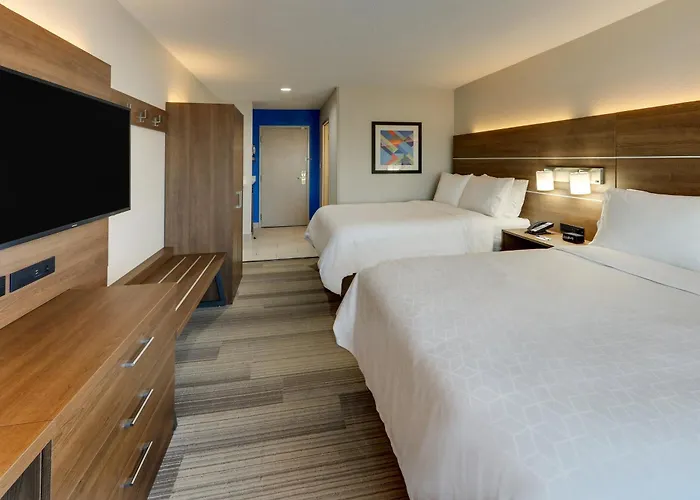 Holiday Inn Express - Cincinnati North - Monroe By Ihg