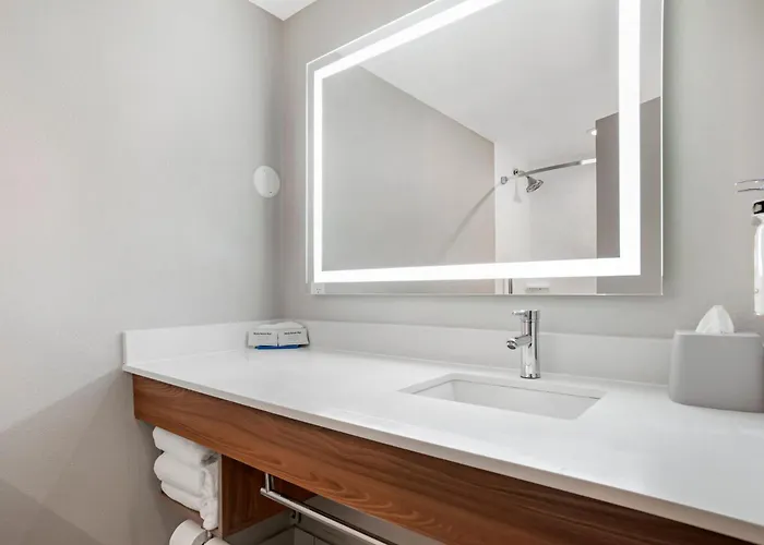 Holiday Inn Express Fairhope - Point Clear By Ihg