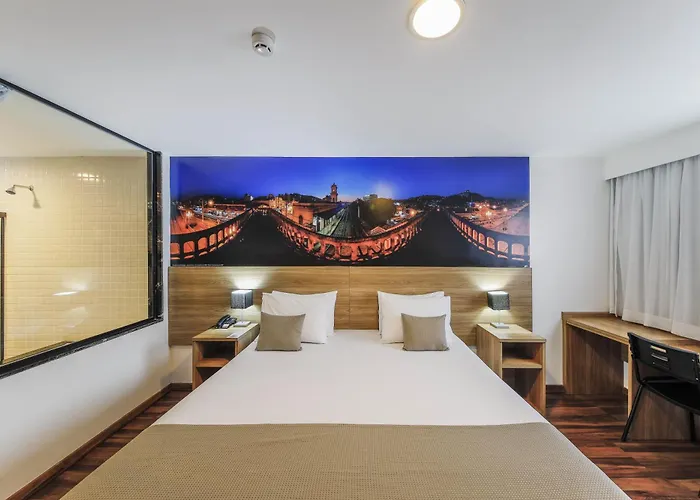 Trade Hotel