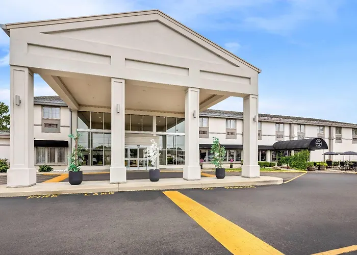 Days Inn By Wyndham Columbus East Airport