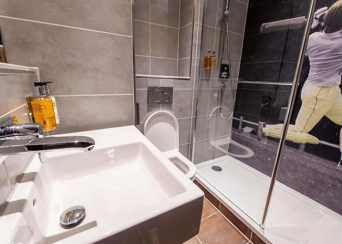 Leeds (West Yorkshire) Cheap Hotels