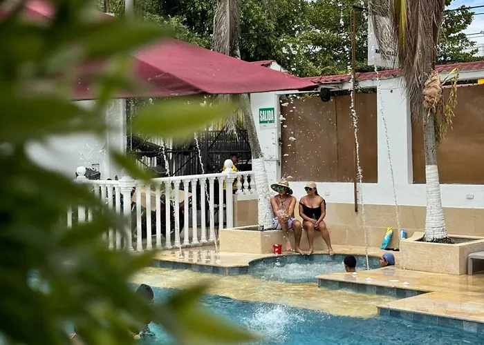Hotel Maceo Melgar