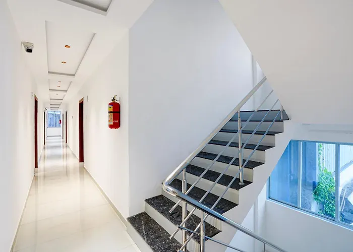 Super Townhouse Chakan Corporate Homestay Formerly New Royal Inn