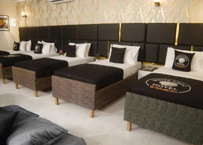 White Shell Hotel