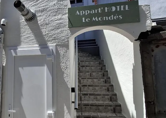 Le Mondes