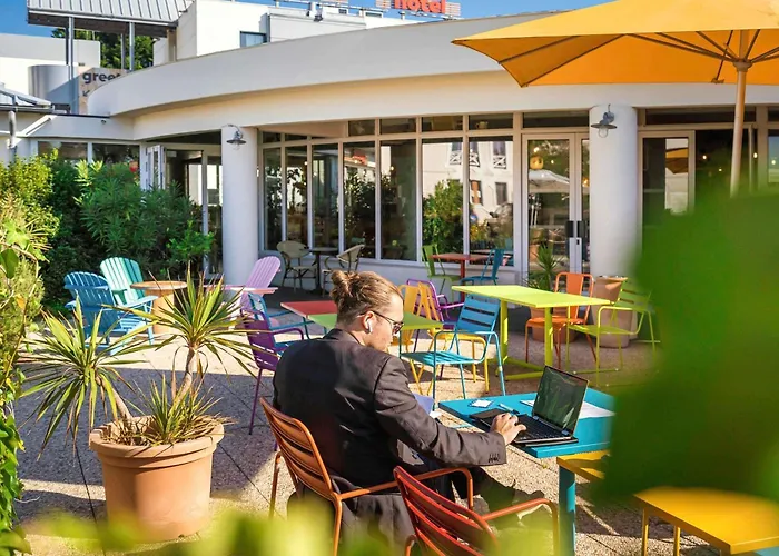greet Hotel Bordeaux Aeroport