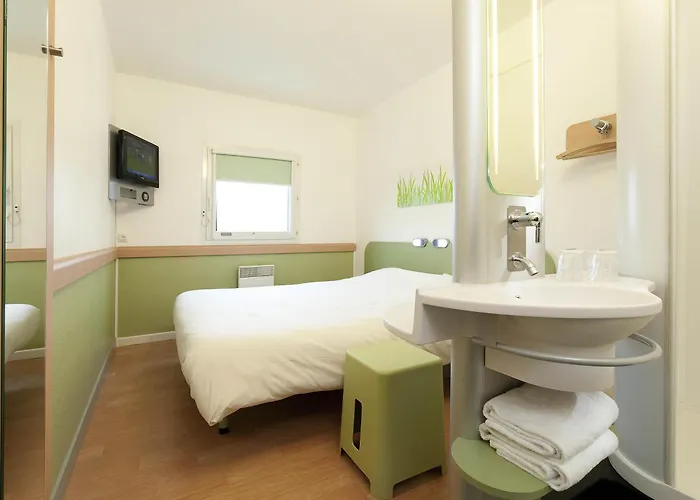 ibis Budget Courbevoie Paris La Défense