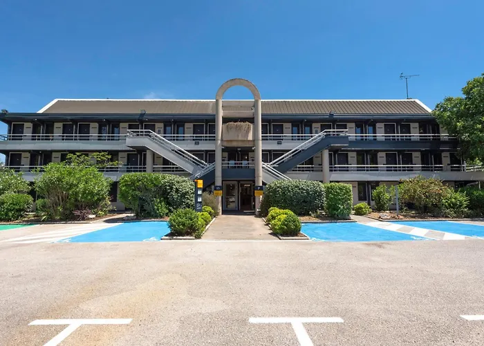 Hôtels pas chers à La Seyne-sur-Mer
