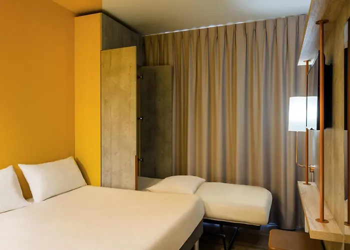 ibis Budget Mâcon Crêches