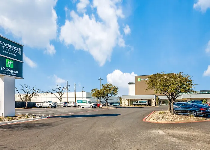 Staybridge Suites Dallas Market Ctr Love Field, An Ihg Hotel