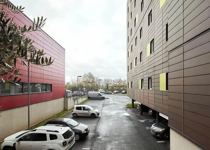 Hôtels pas chers à Le Bourget