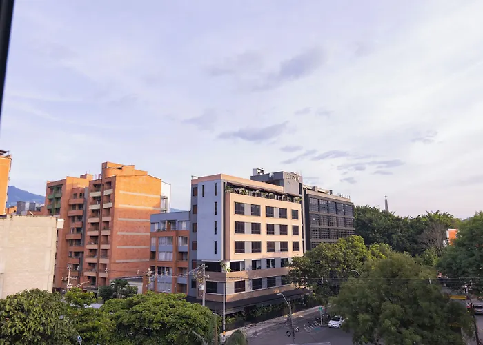 Ayenda 1228 Balcones de la 70