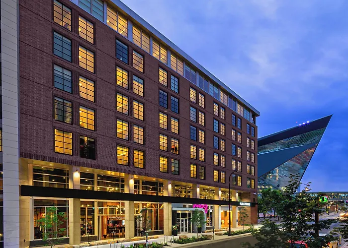 Moxy Minneapolis Downtown