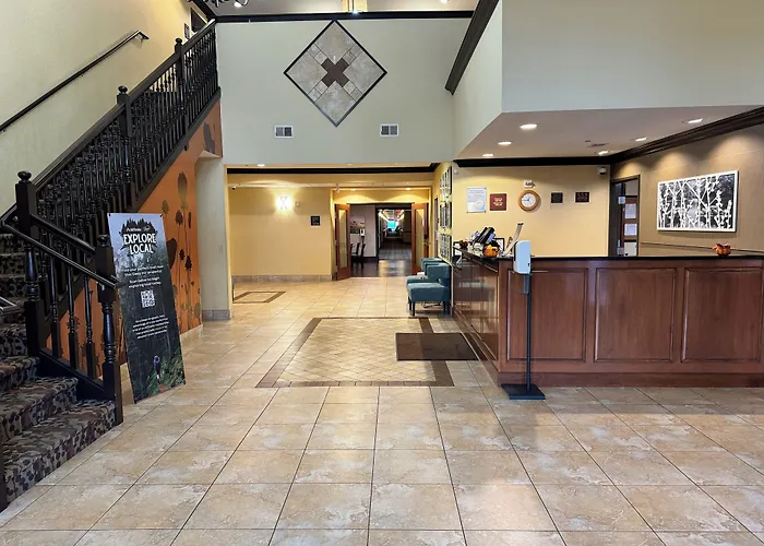 Mainstay Suites - Monona