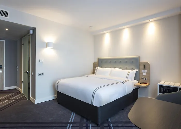 Holiday Inn Express - Freiburg - City Centre
