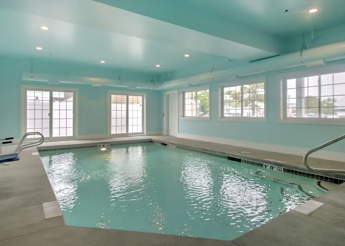 Atlantic Ocean Suites