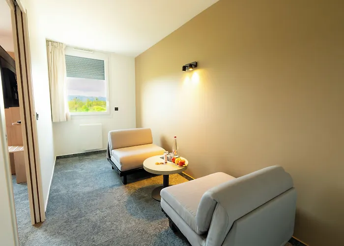 Hôtel Akena Reims Bezannes