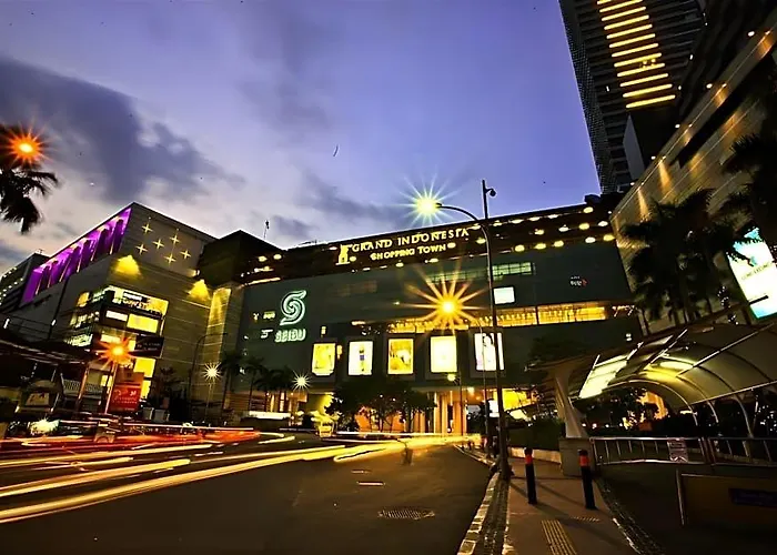 Whiz Capsule Hotel Thamrin Jakarta