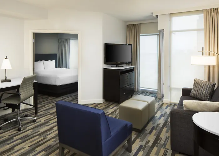 Hyatt House Charlotte Center City