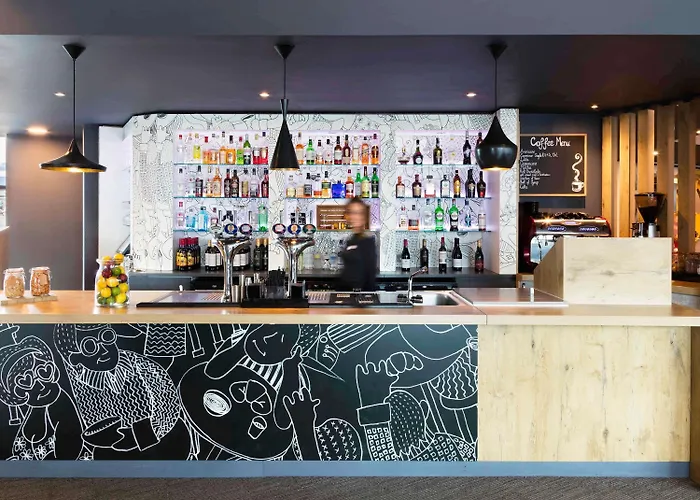 Ibis Birmingham Airport Terminal Building - Nec