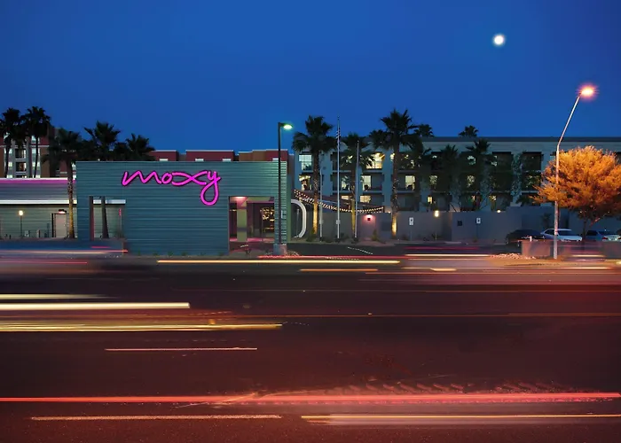 Moxy Phoenix /Asu Area