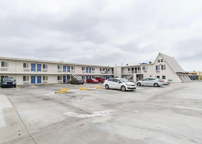 Motel 6-Long Beach, Ca - International City
