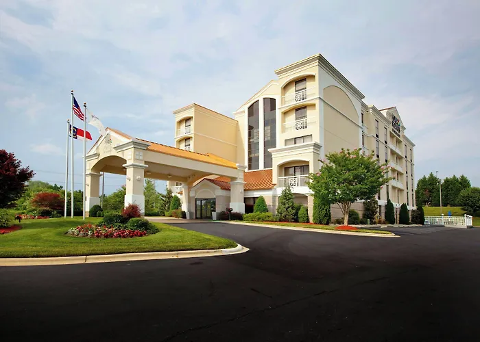 Four Points By Sheraton Charlotte/Pineville