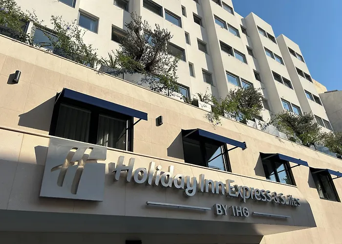 Hotéis baratos em Tróia