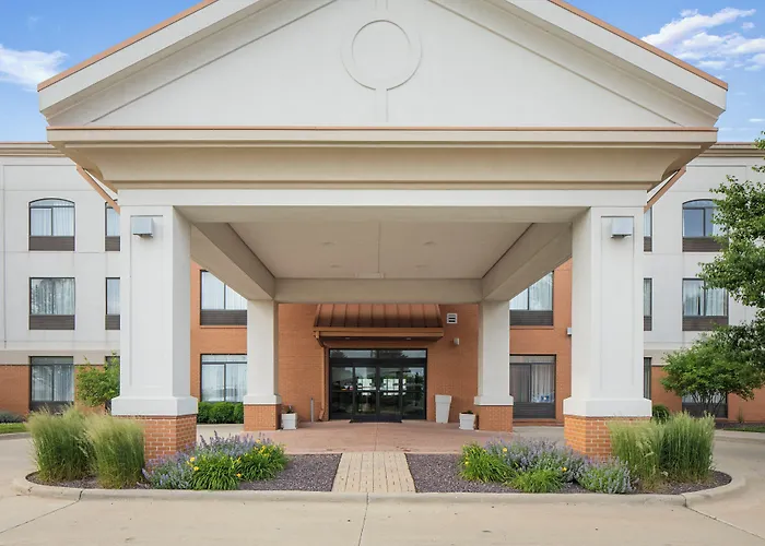 Holiday Inn Express Bloomington West By Ihg