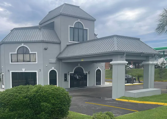 Days Inn By Wyndham Orangeburg