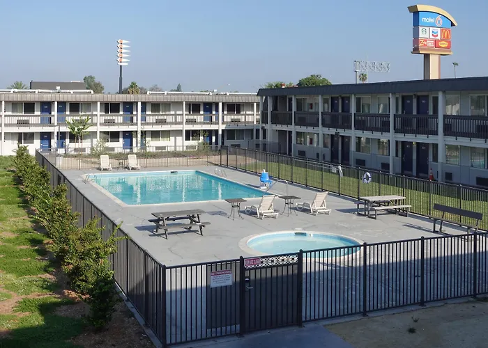 Motel 6-Claremont, Ca