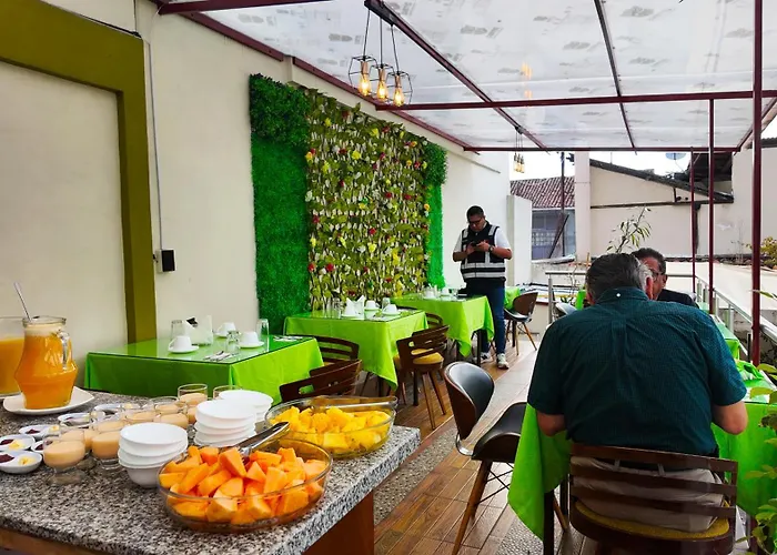 Hotel Las Gardenias