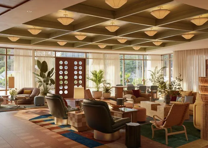 Holiday Inn Downtown By Ihg