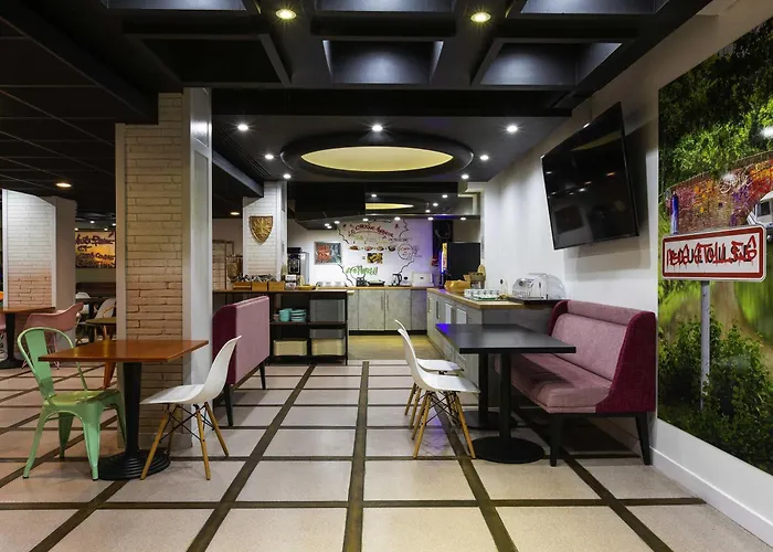 Ibis Styles Toulouse Centre Canal du Midi