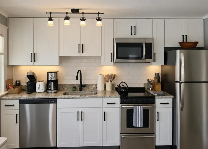 Edgartown Commons Vacation Apartments