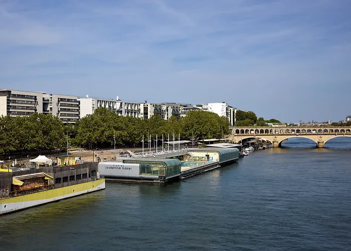 Quality Hotel&Suites Bercy Bibliothèque by HappyCulture