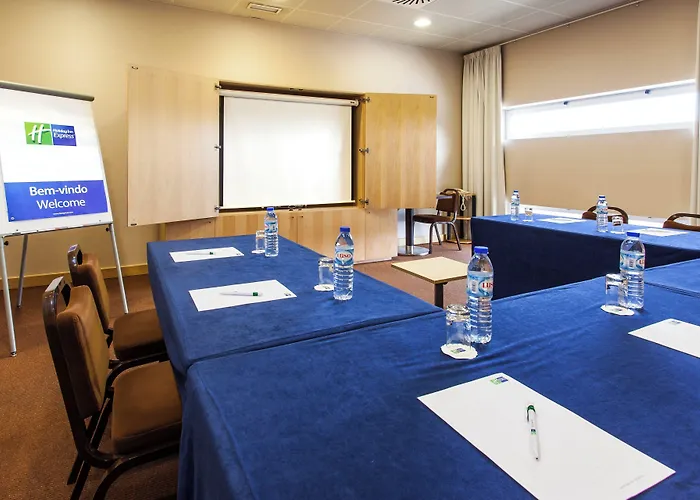 Holiday Inn Express Lisbon-Oeiras, An Ihg Hotel