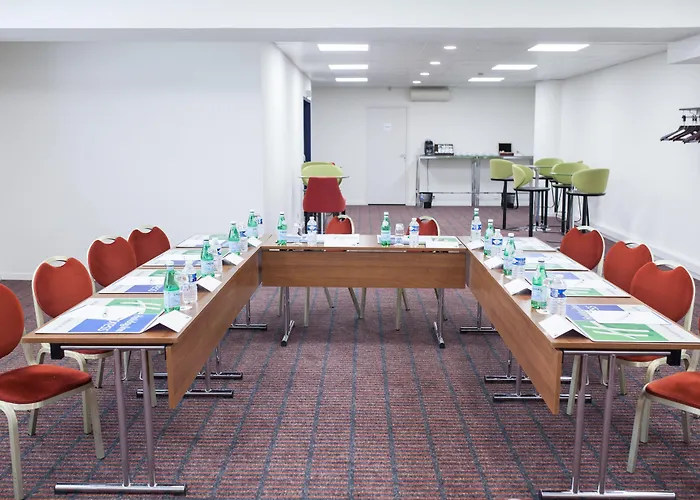 Holiday Inn Express Amiens By Ihg