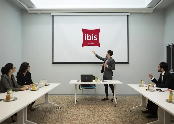 Ibis Abdelmoumen Casa Centre