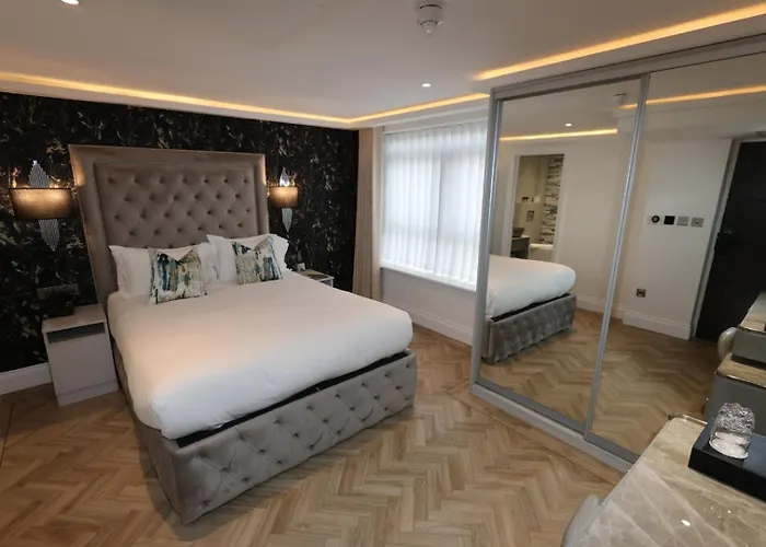Philharmonic Hotel