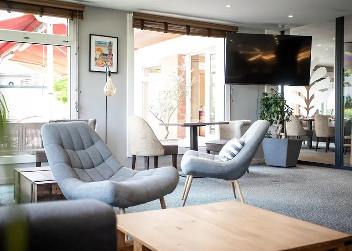 Hostellerie Saint Vincent Beauvais Aeroport