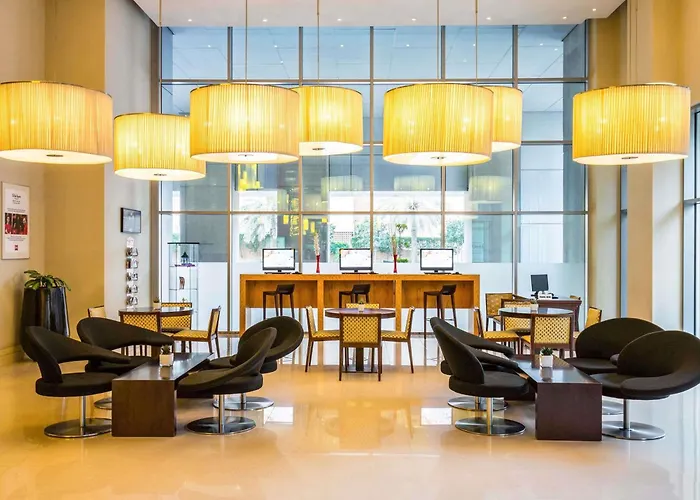 Ibis Deira Creekside