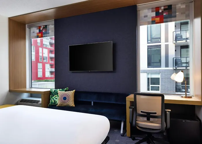 Aloft Minneapolis