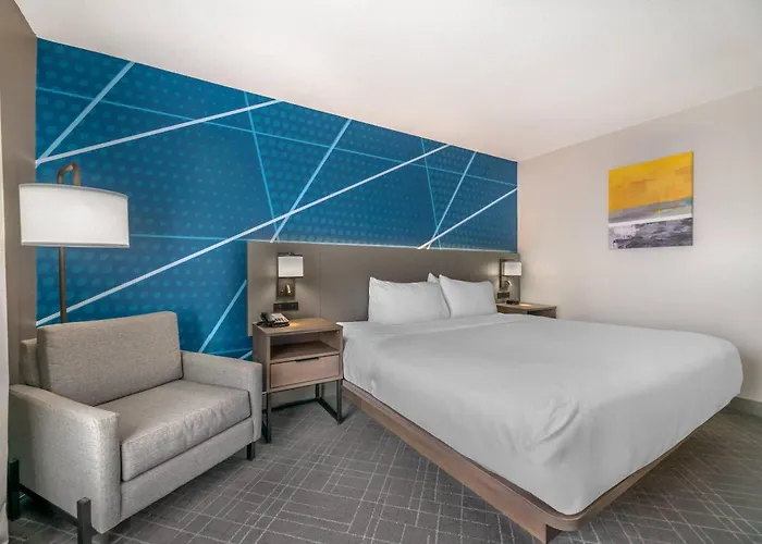 Comfort Inn & Suites Green Bay Stadium Area