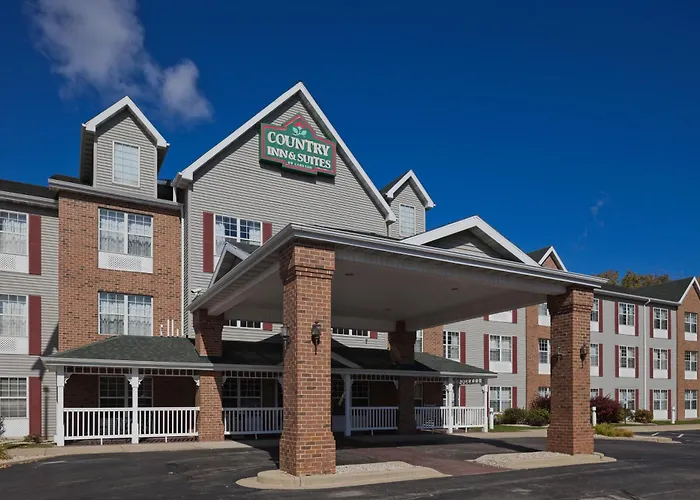 Country Inn & Suites By Radisson, Airport, Wi
