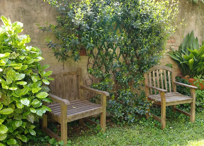 Bed and Breakfast Il Giardino Fiorito Ferrara