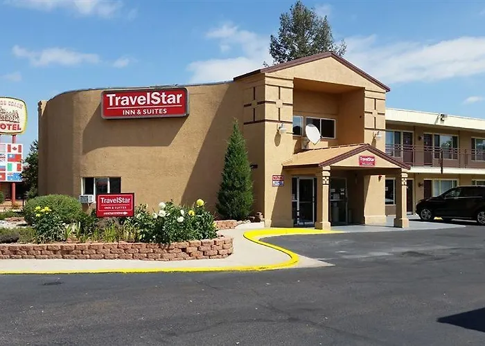 Travelstar Inn & Suites