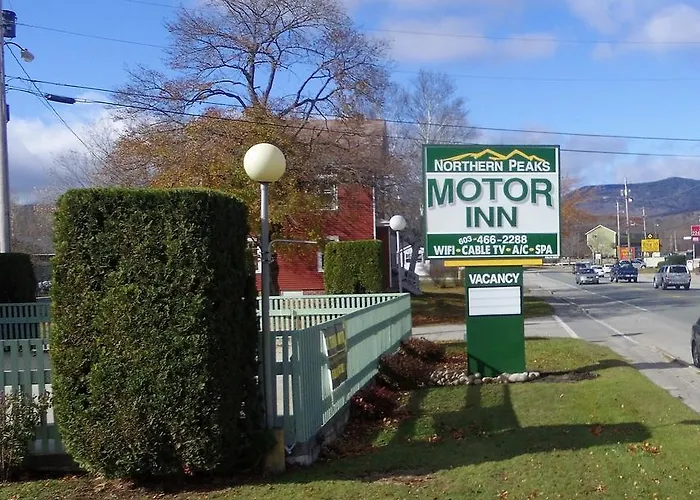 Northern Peaks Motor Inn