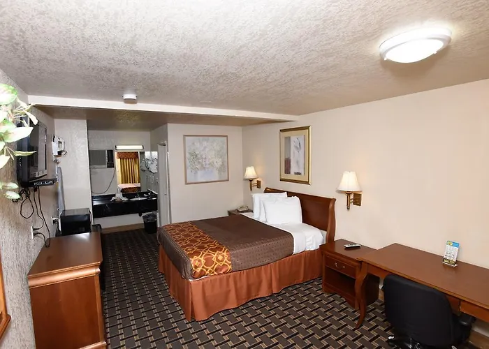 Best Budget Inn